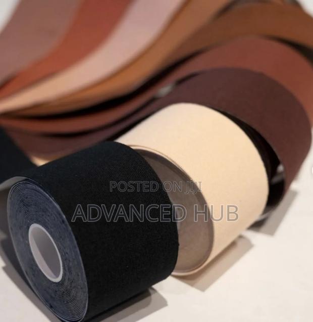 Breathable Boob Tape - thumbnail 4