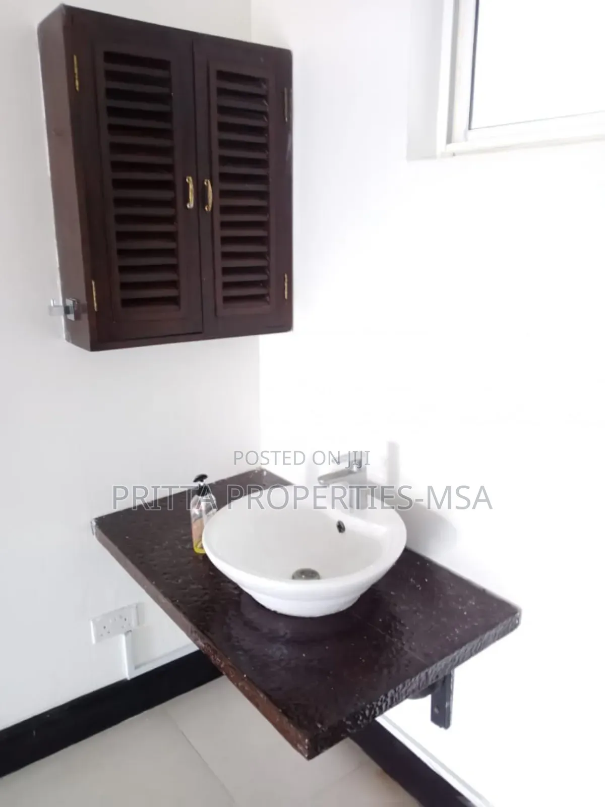 5bdrm Apartment in Nyali for rent