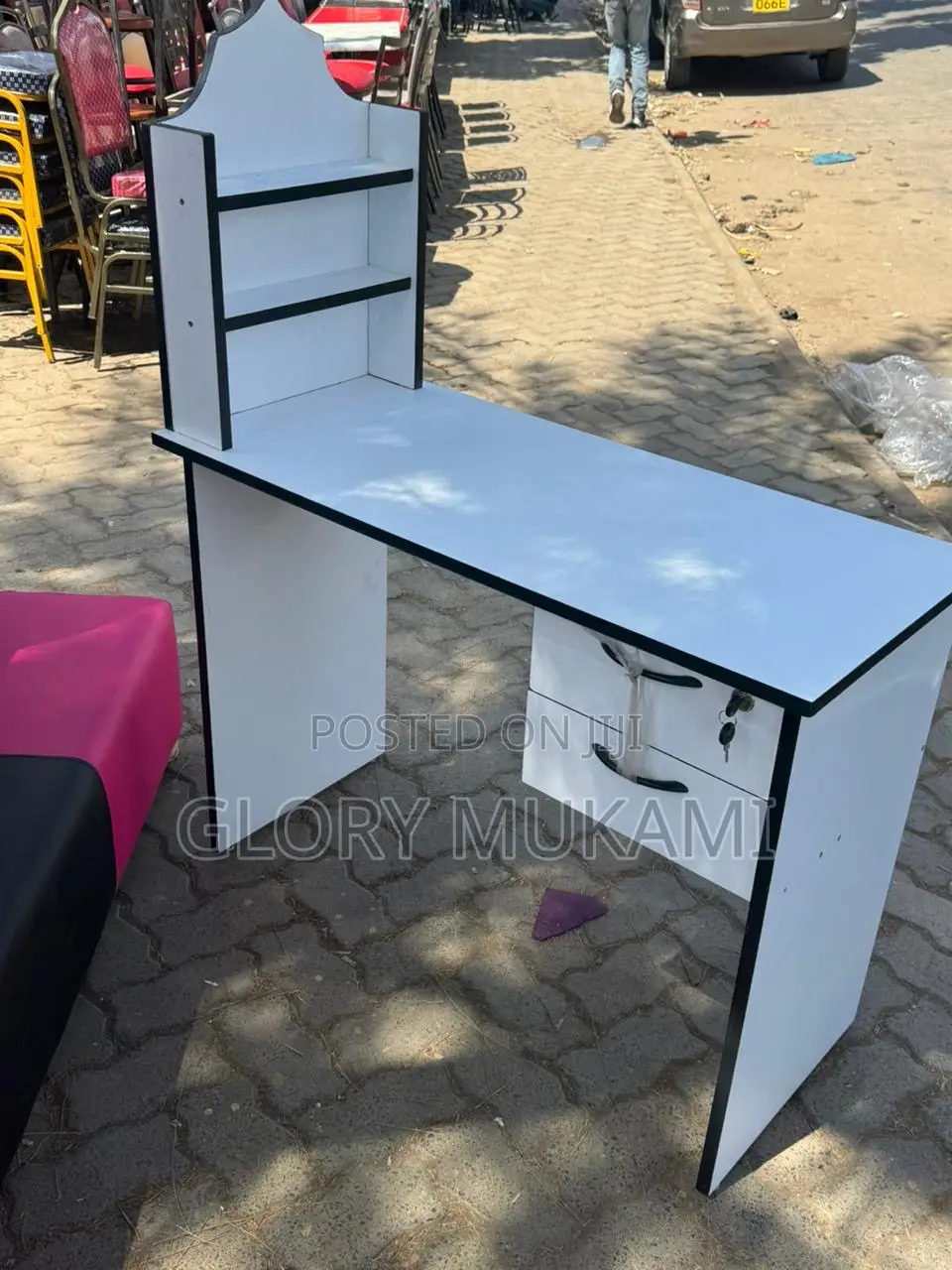 Manicure Desk Table