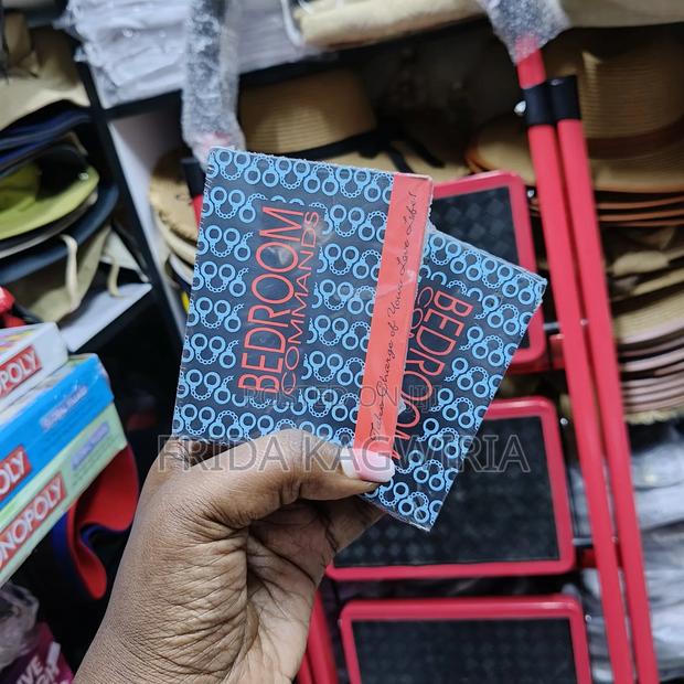 Bedroom Commands Couple Game - thumbnail 3