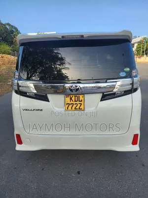 Toyota Vellfire 2016 White