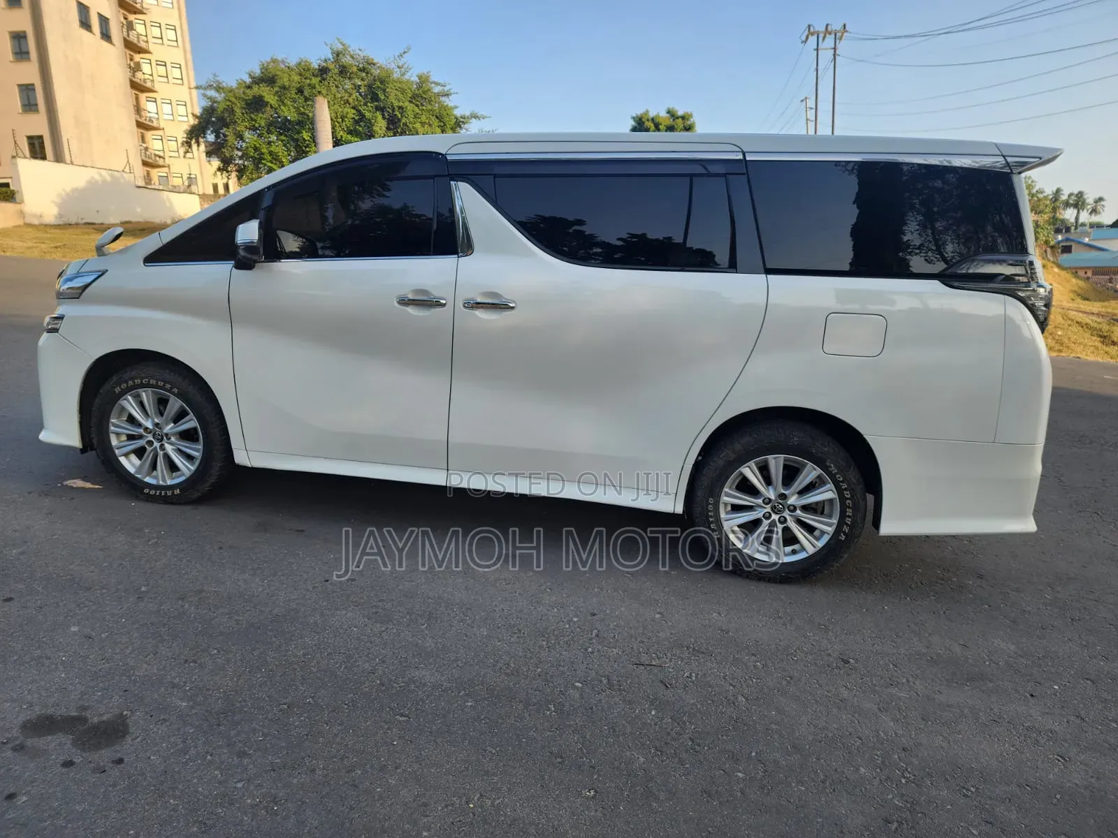 Toyota Vellfire 2016 White