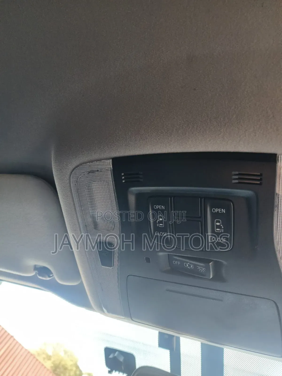 Toyota Vellfire 2016 White