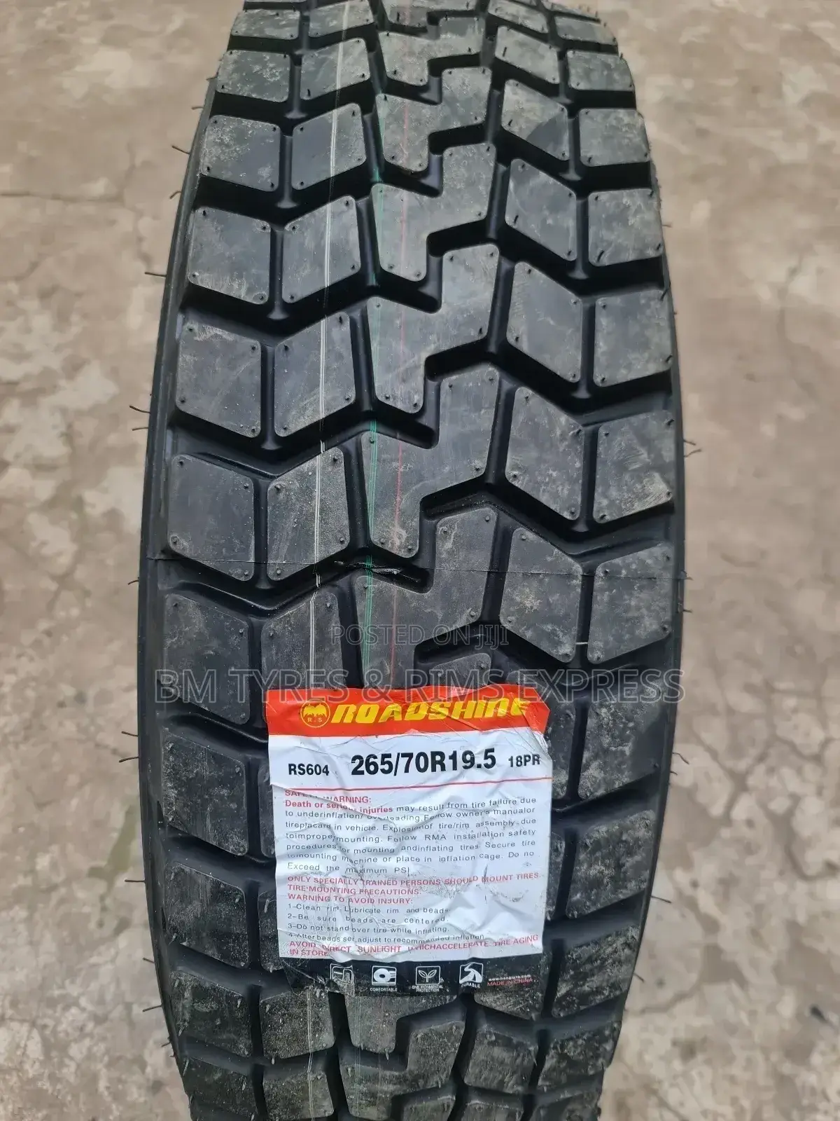 265 /70 R19. 5 Roadshine Tyres (Diff)
