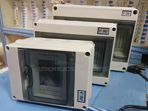 Pv Enclosure 4way - thumbnail 2