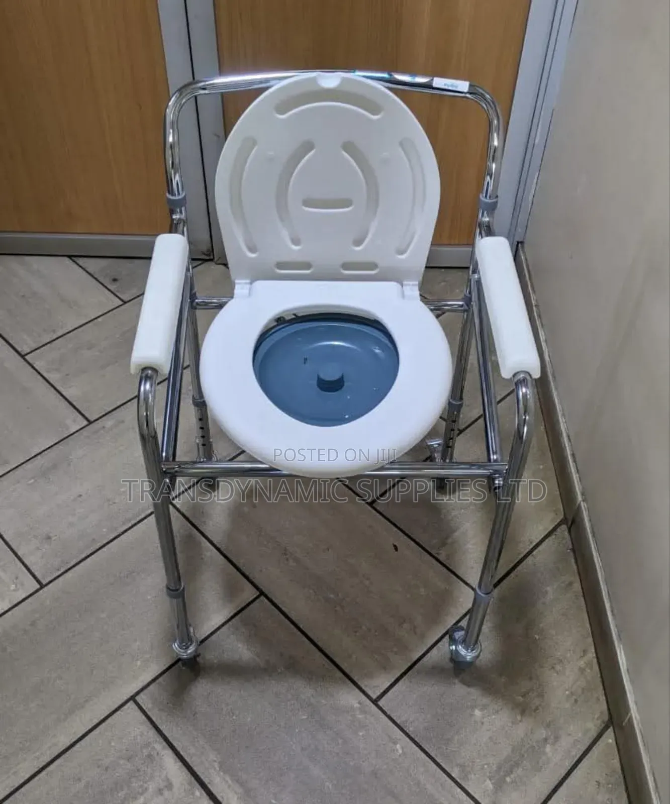 Foldable Commode Seat With Wheels