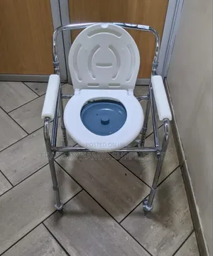 Foldable Commode Seat With Wheels