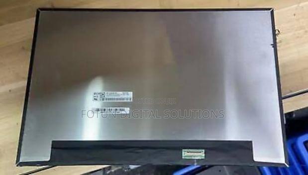 15.6 Slim 30 Folded – Durable Folded Display With Hd View - main view