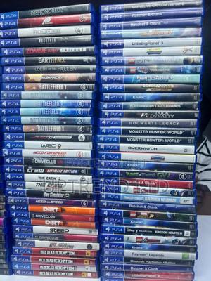 Playstation 4 Pre Owned Controllers Available - thumbnail 2