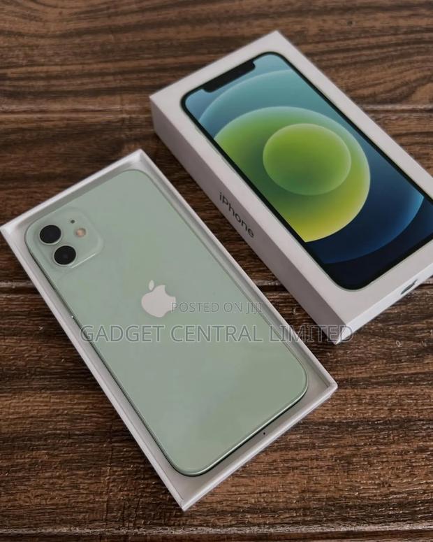 New Apple iPhone 12 256 GB Green - main view