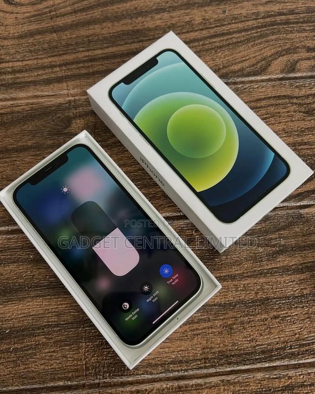 New Apple iPhone 12 256 GB Green - thumbnail 2
