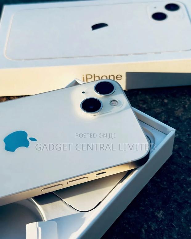 New Apple iPhone 13 128 GB White - thumbnail 3