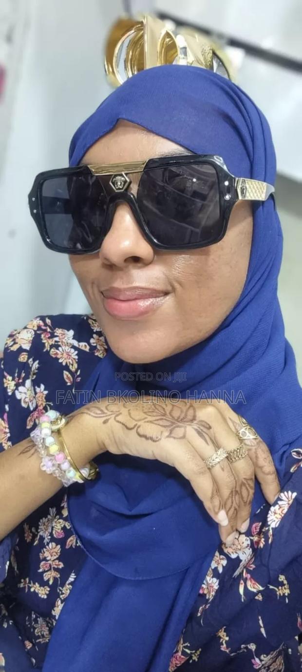 Black Versace Unisex Sunglass - thumbnail 2