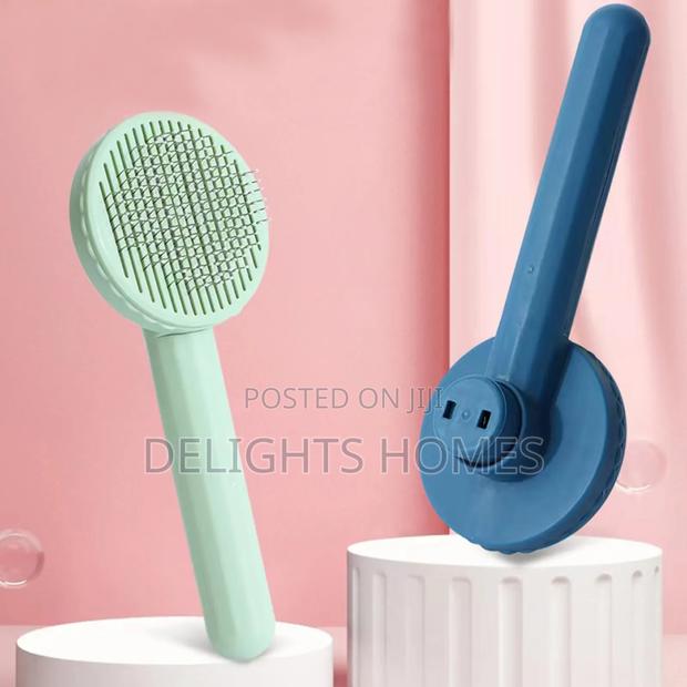 Self Cleaning Massage Comb_za - main view