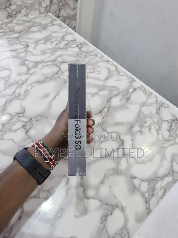 New Samsung Galaxy Z Fold3 5G 512 GB Blue - thumbnail 5