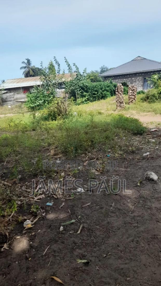 Malindi Takaye - thumbnail 3