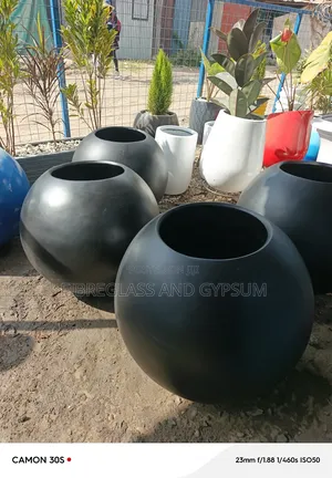 Fibreglass Round Pot