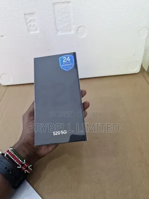 New Samsung Galaxy S20 128 GB Blue