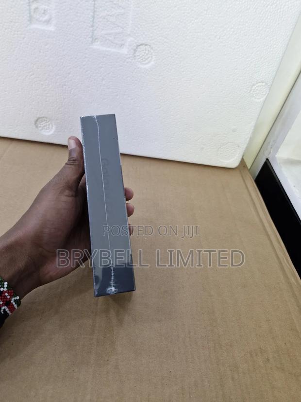 New Samsung Galaxy S21 5G 128 GB Silver - thumbnail 2