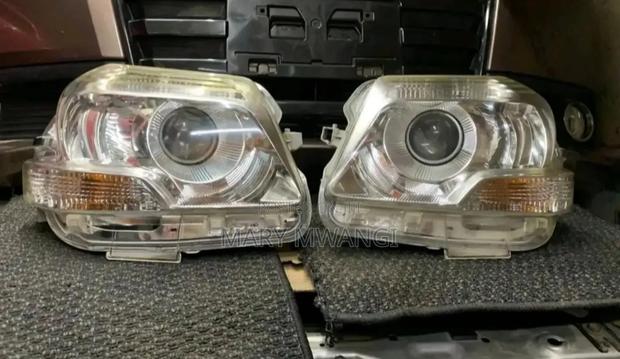 Sienta 2010-2013 Headlight Xenon - main view