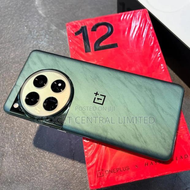 New OnePlus 12 512 GB Green