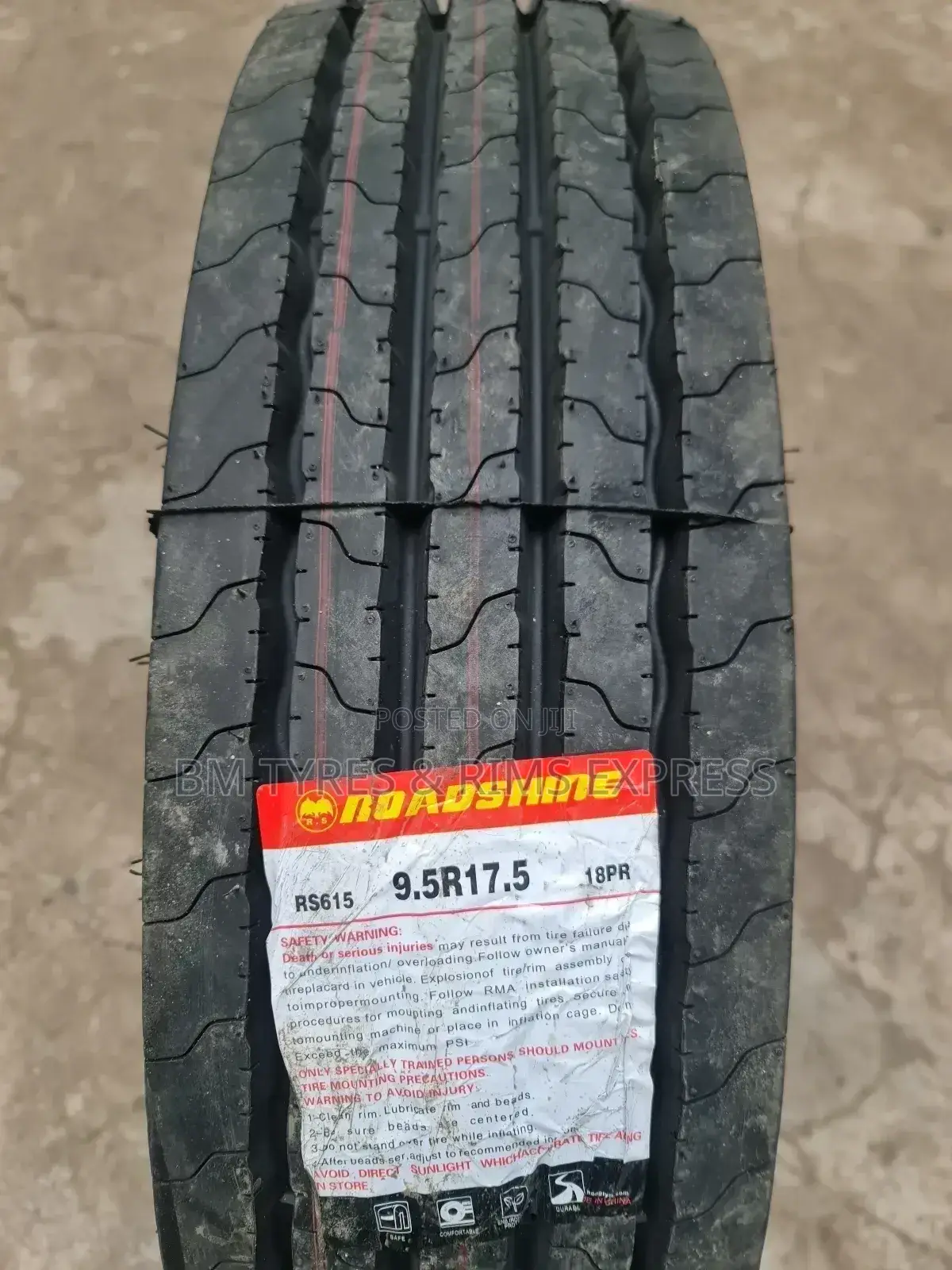 9.5 R17.5 Roadshhine Tyres (Commercial)