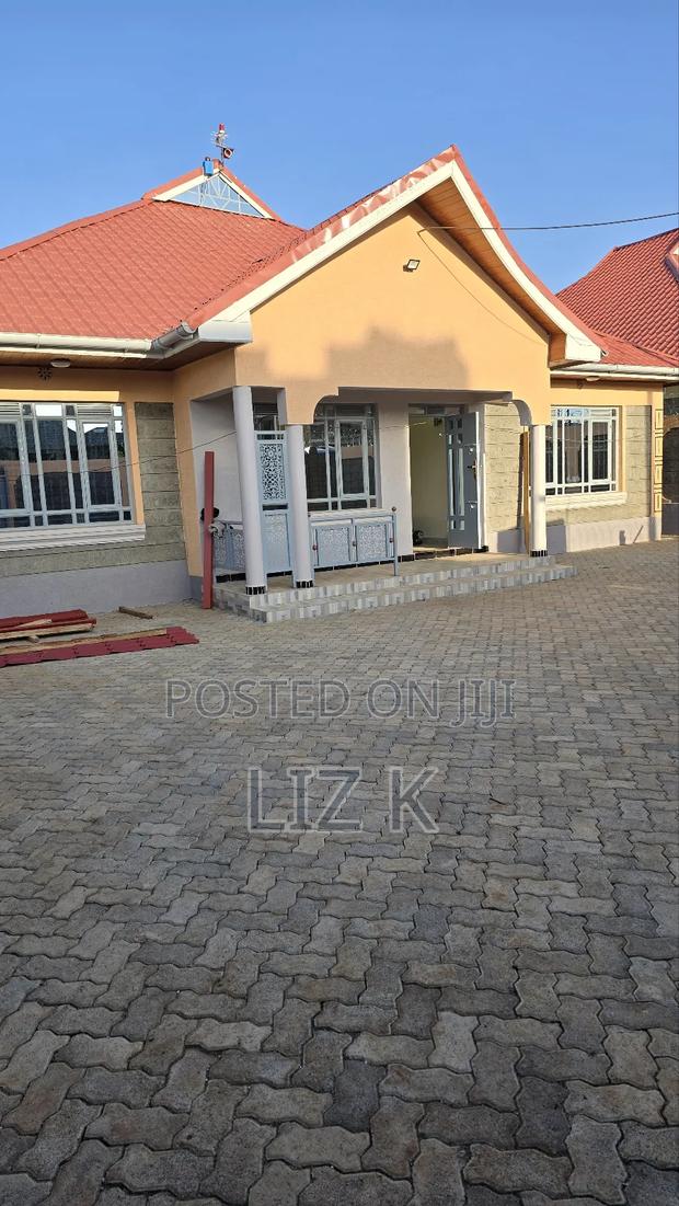3bdrm Bungalow in Mugutha, Ruiru for sale