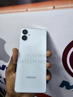 Samsung Galaxy A06 64 GB White