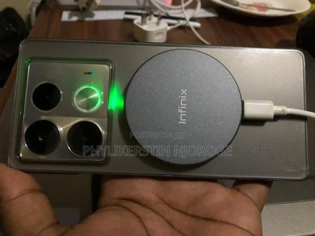 Infinix Note 40 256 GB Silver - thumbnail 7
