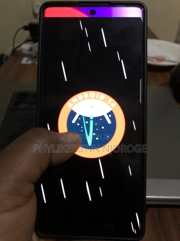 Infinix Note 40 256 GB Silver - thumbnail 12