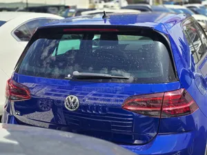 Volkswagen Golf R 4-Door w/DCC & Navigation 2019 Blue