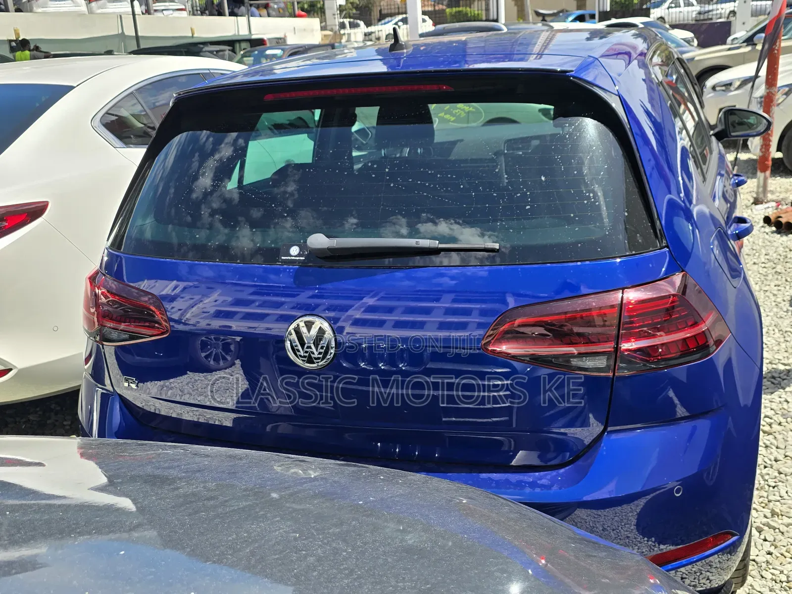 Volkswagen Golf R 4-Door w/DCC & Navigation 2019 Blue
