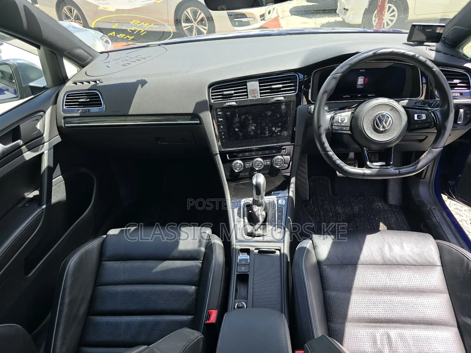 Volkswagen Golf R 4-Door w/DCC & Navigation 2019 Blue