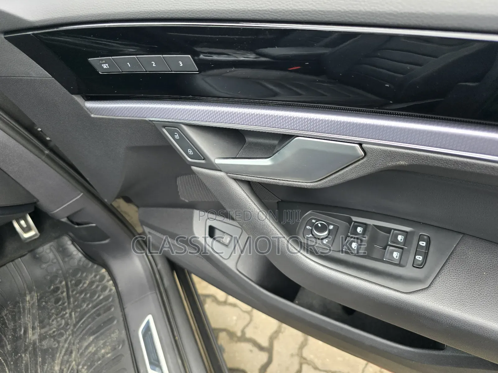 Volkswagen Touareg 2020 Gray
