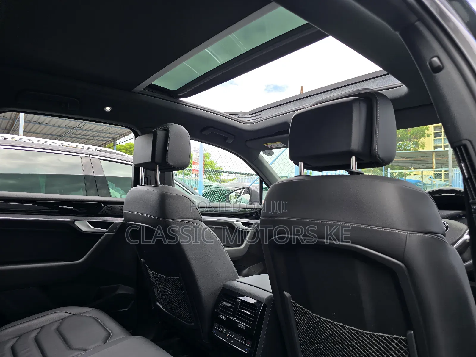 Volkswagen Touareg 2020 Gray