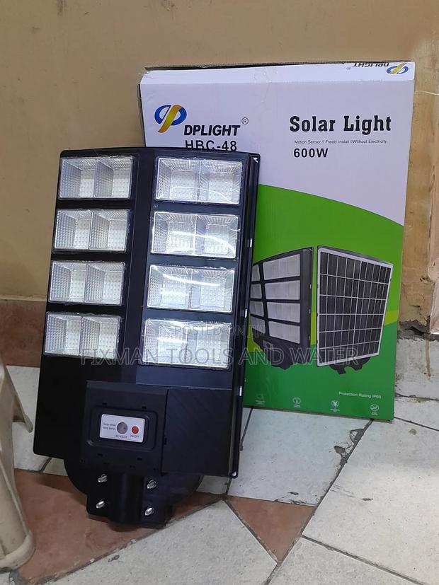 Intelligence Solar Street Lights 600 Watts Sensor Remote - main view