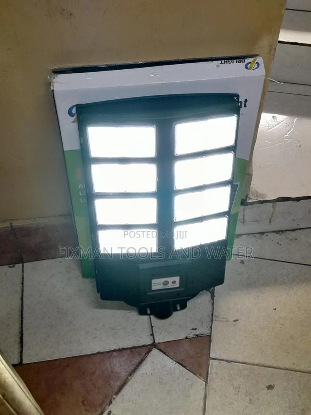 Intelligence Solar Street Lights 600 Watts Sensor Remote - thumbnail 3