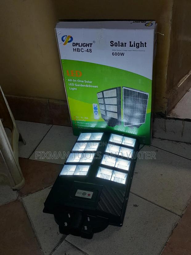 High Power Solar Street Light 600 Watts Sensor A D Remote - thumbnail 2