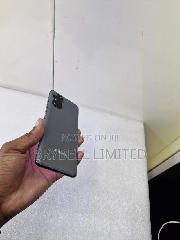 Samsung Galaxy S20+ 5G 256 GB Gray - main view