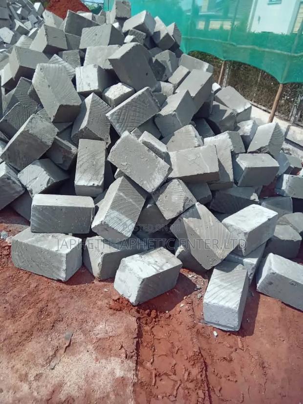 Ndarugo Stones,Mawe Ya Machine Cut - thumbnail 2