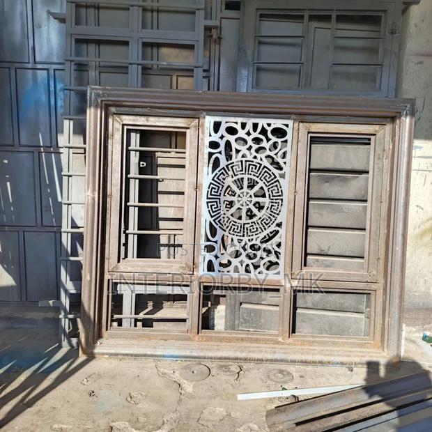 Custom Windows Available - thumbnail 2