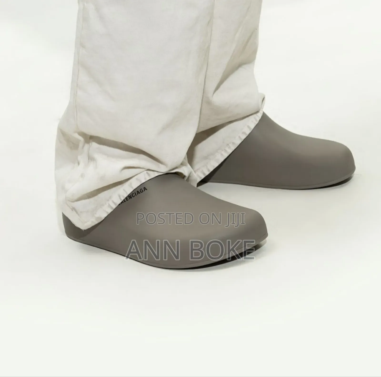 Balenciaga Mules Size 40-45 at 1900 Price Welcome