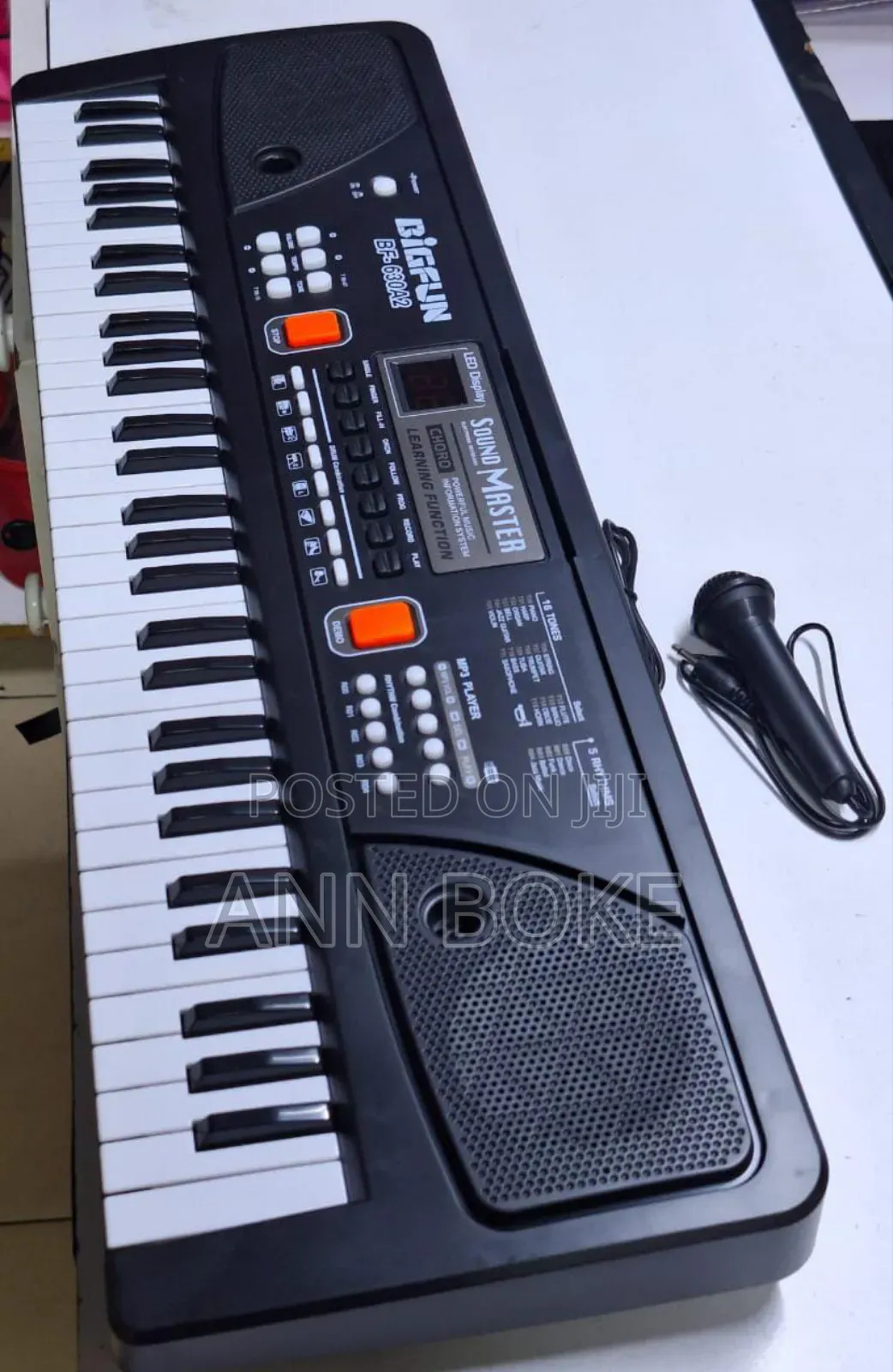 61keys Electronic Keyboard. This Versatile Instr