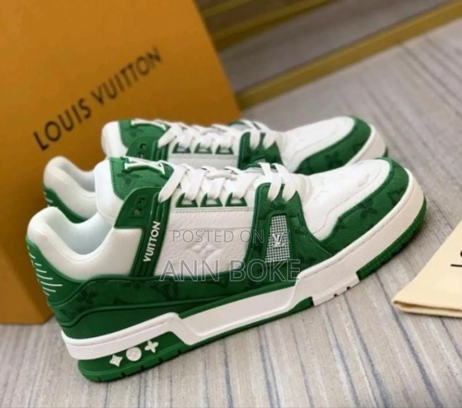 Lv Green 40_45 at 4300 Price