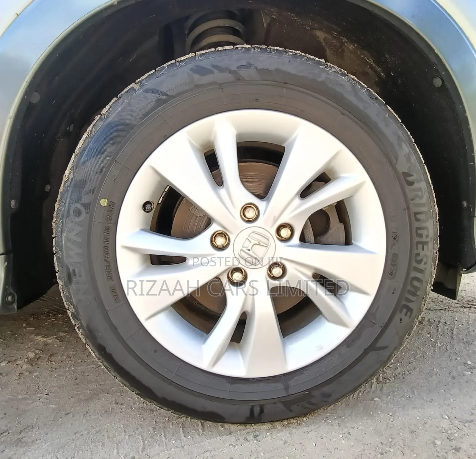 Honda Vezel 1.5 Hybrid 4WD 2018 Silver