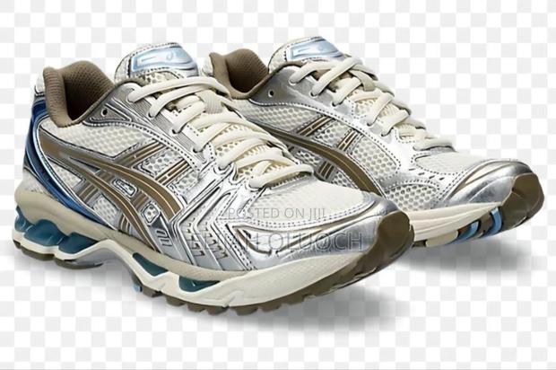 Asics Gel Kayano 14 - thumbnail 3