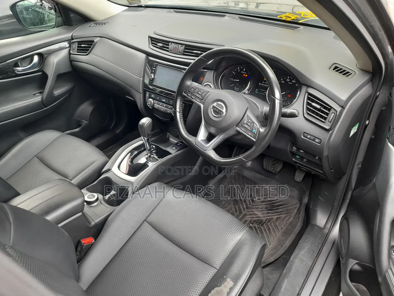 Nissan X-Trail 2.5 Petrol AWD 2018 Silver