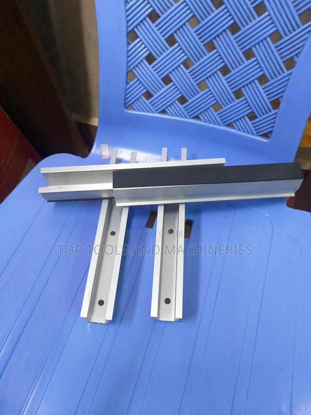 Solar Panel Roof Mounting Aluminium Mini Rail