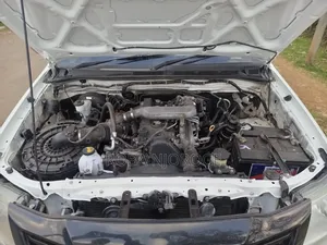 Toyota Hilux 2.5 D-4D SRX 2011 Pearl