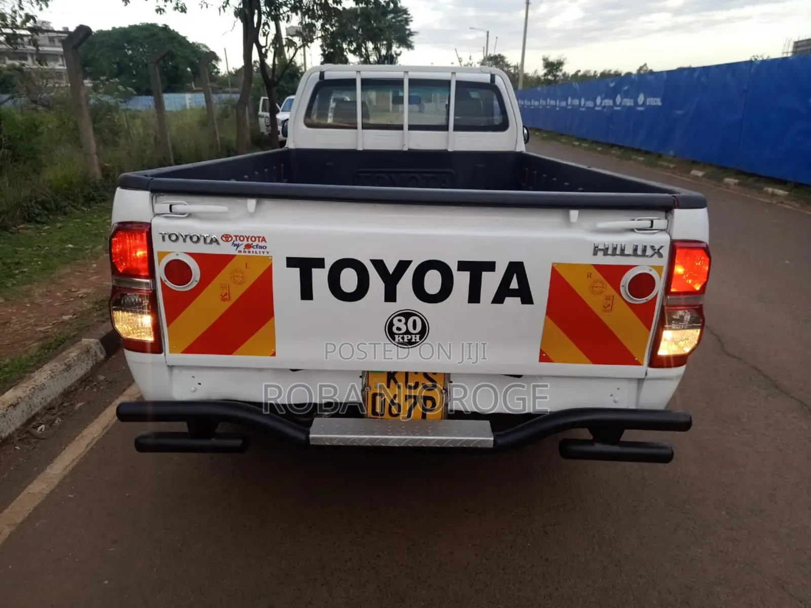 Toyota Hilux 2.5 D-4D SRX 2011 Pearl